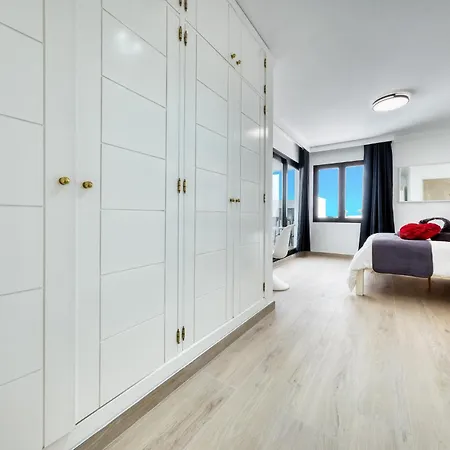 Serenity - By Lanzarote بيت للعطل