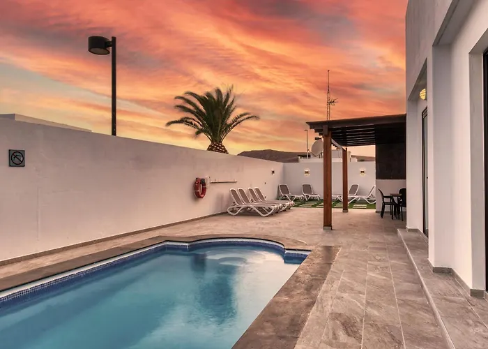 Serenity - By Lanzarote Holiday home *