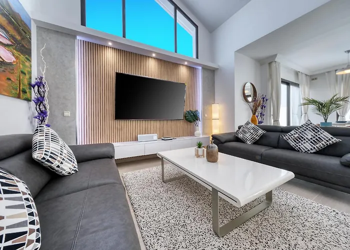 Serenity - By Lanzarote بيت للعطل